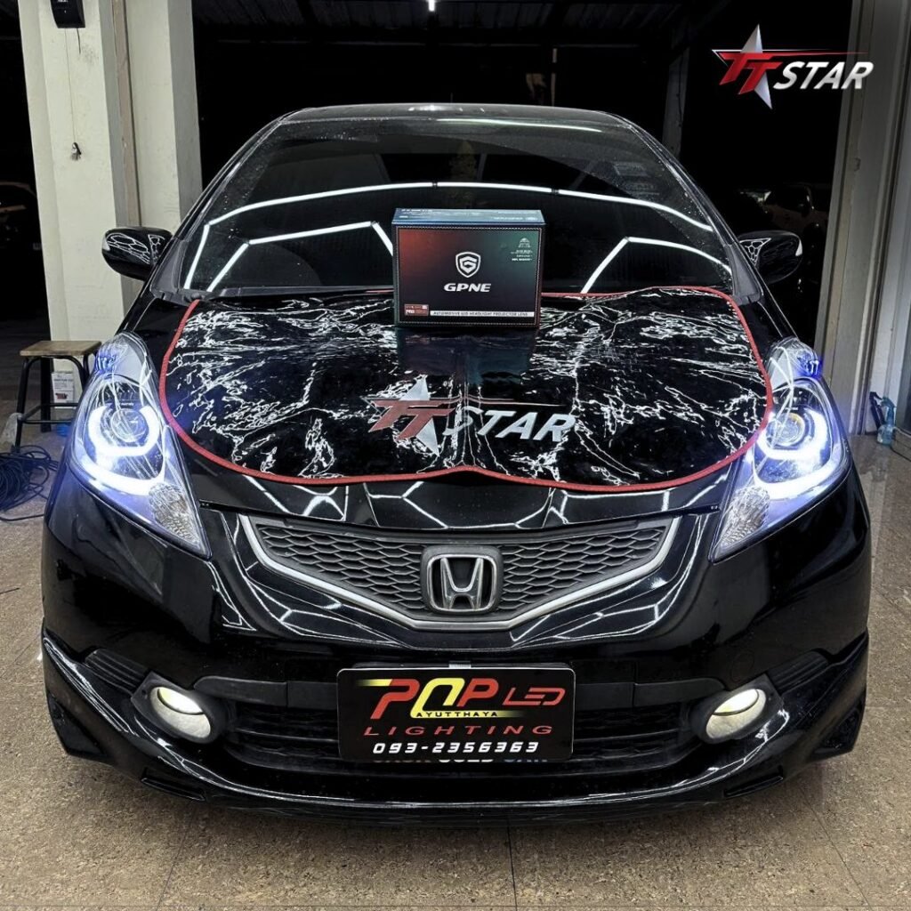 Honda Jazz GE ติดตั้งไฟหน้า GPNE GS50 มุมหน้ารถ
